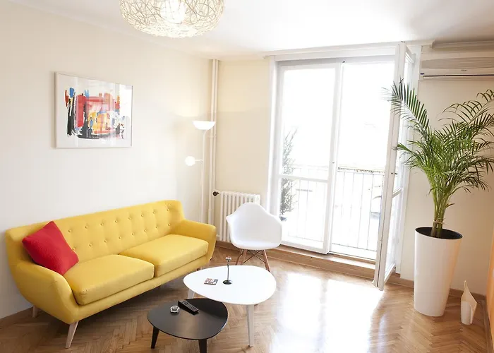 شقة Atelje بلغراد